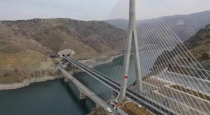 Kömürhan Köprüsü’nü Açıldığı Günden Beri 6 Milyon Araç Kullandı