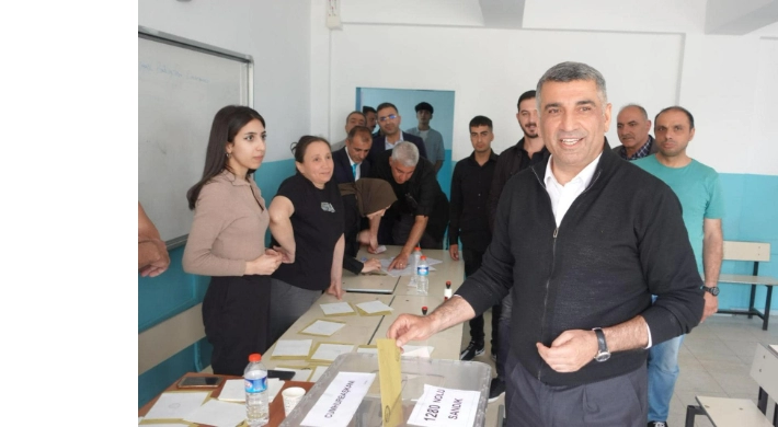 CHP Elazığ Milletvekili Erol, Oyunu Kullandı