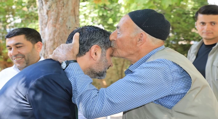 Başkan Şerifoğulları Aksaray Mahallesi’nde Yoğun İlgi İle Karşılandı