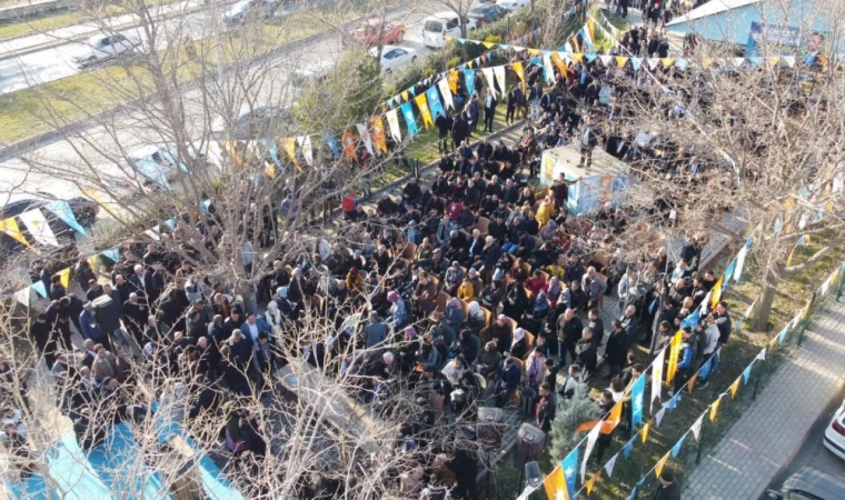 AK Parti Elazığ Belediye Başkanı Şerifoğulları, Karşıyaka Mahallesi’nde Yoğun İlgi Gördü