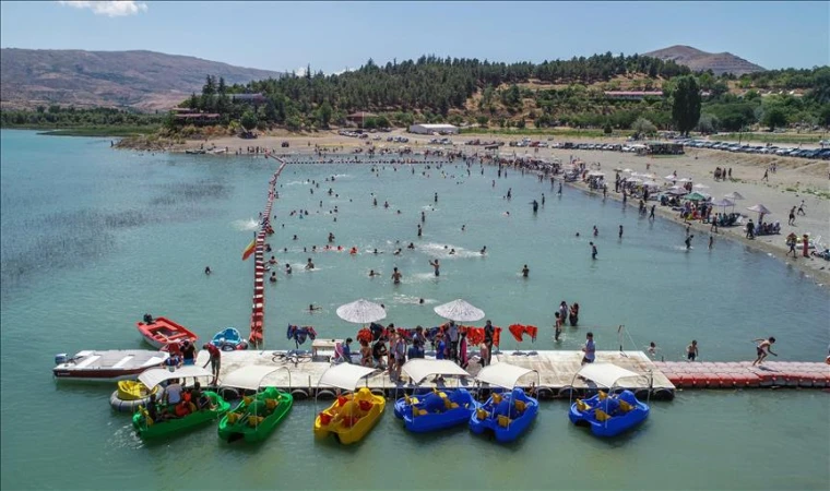 Burası Bodrum Veya Çeşme Değil, Sivrice