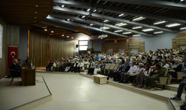 TÜBİTAK Başkanı Mandal, Fü'de Akademisyenlerle Buluştu