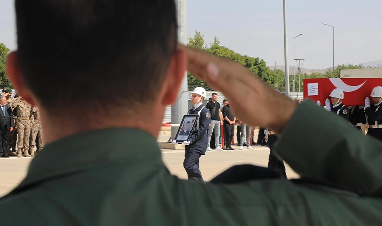 Tunceli’deki Kazada Şehit Olan 4 Asker Memleketlerine Uğurlandı