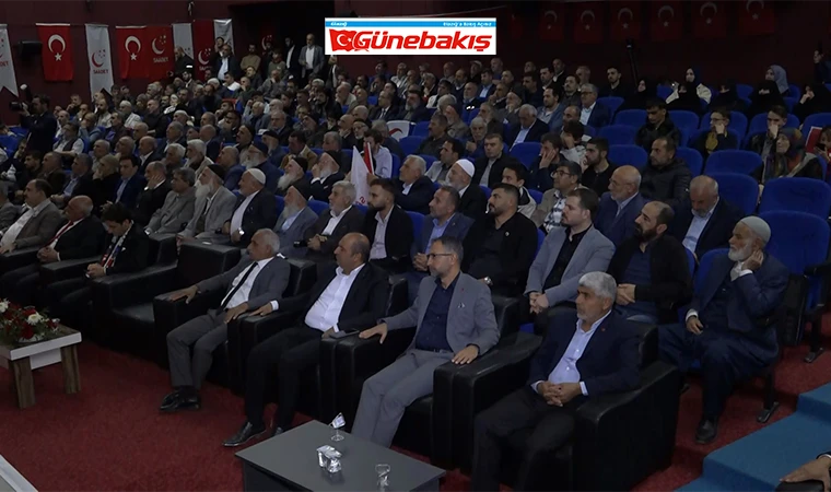 Saadet Partisi Yeniden Büyük Türkiye Konferansı Düzenledi