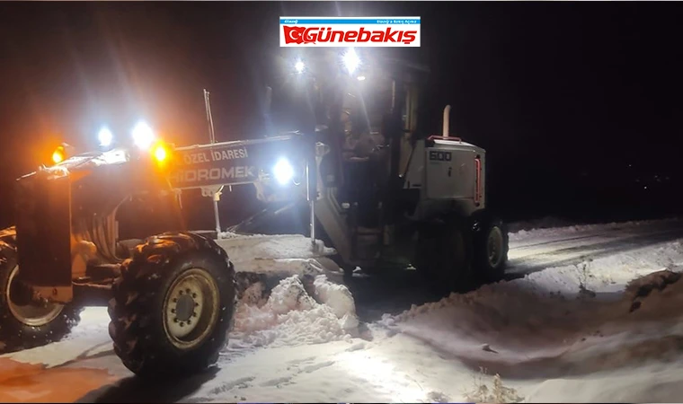 Elazığ’da Ekiplerin Kar Mesaisi Gece de Devam Etti