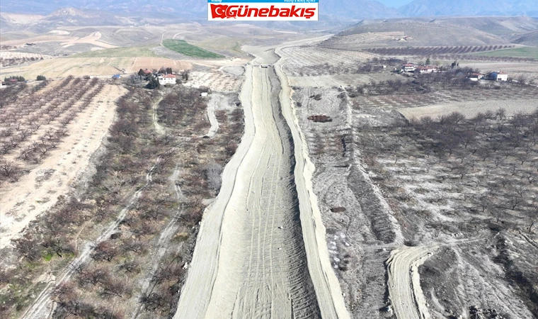 Baskil Çiğdemlik Köyü Deresi’nde Islah Çalışması Yapıldı