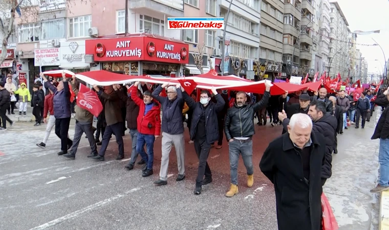 CHP Elazığ’dan ‘Millet İradesine Sahip Çıkıyoruz’ Yürüyüşü Gerçekleştirildi