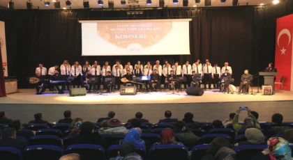 Elazığ Belediyesi Gönüllü Halk Korosu, Yoğun İlgi Dolayısıyla İkinci Konserini Düzenledi