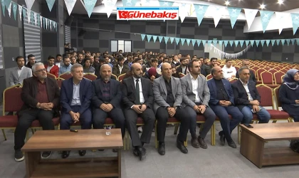 Elazığ’da 'Filistin Bizim Neyimiz Olur' Konulu Konferans Düzenlendi