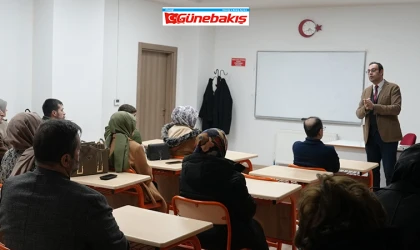 Elazığ’da 3. Yazarlık Atölyesi Katılımcılarıyla Buluştu