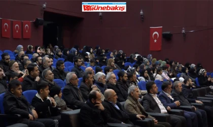 Elazığ’da Şehitler Gecesi Programı Düzenlendi